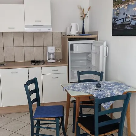 Suma House & Blau Appartement Ližnjan