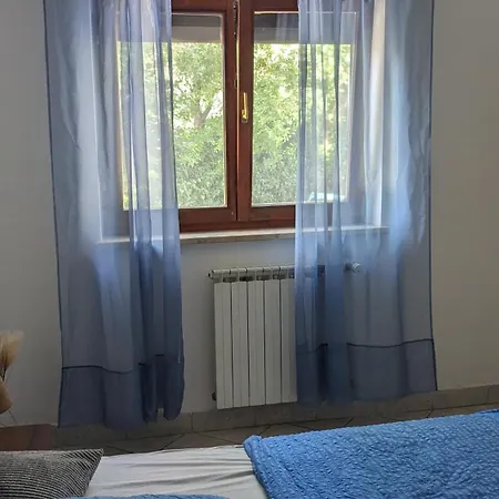 Suma House & Blau Ližnjan